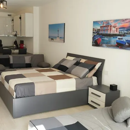 Homega - Center New Apartment